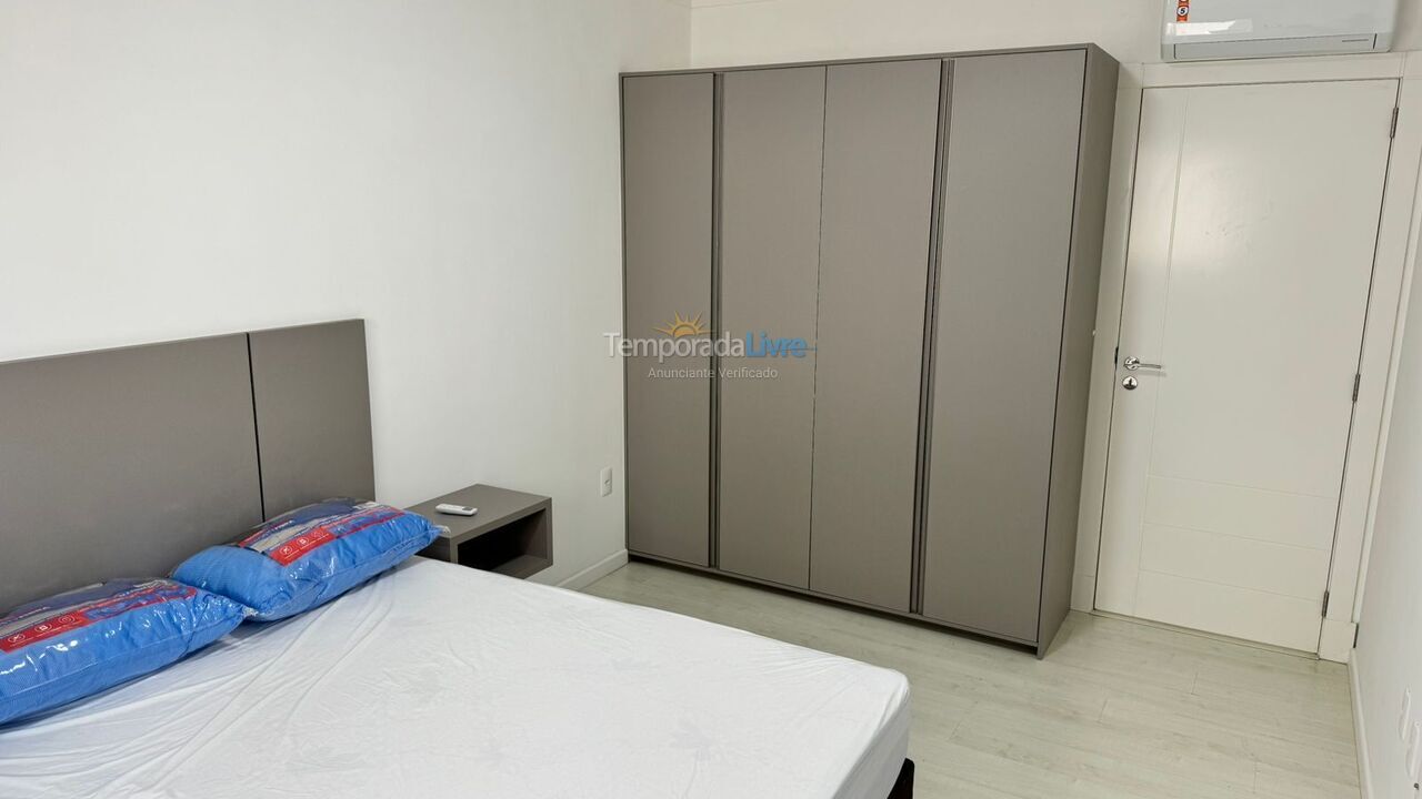 Apartamento para alquiler de vacaciones em Itapema (Meia Praia)