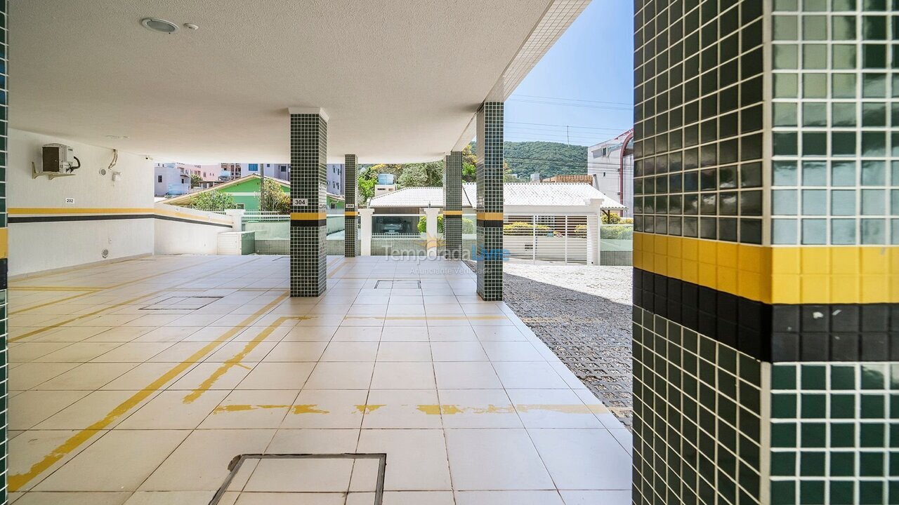 Apartamento para alquiler de vacaciones em Bombinhas (Praia de Bombas)