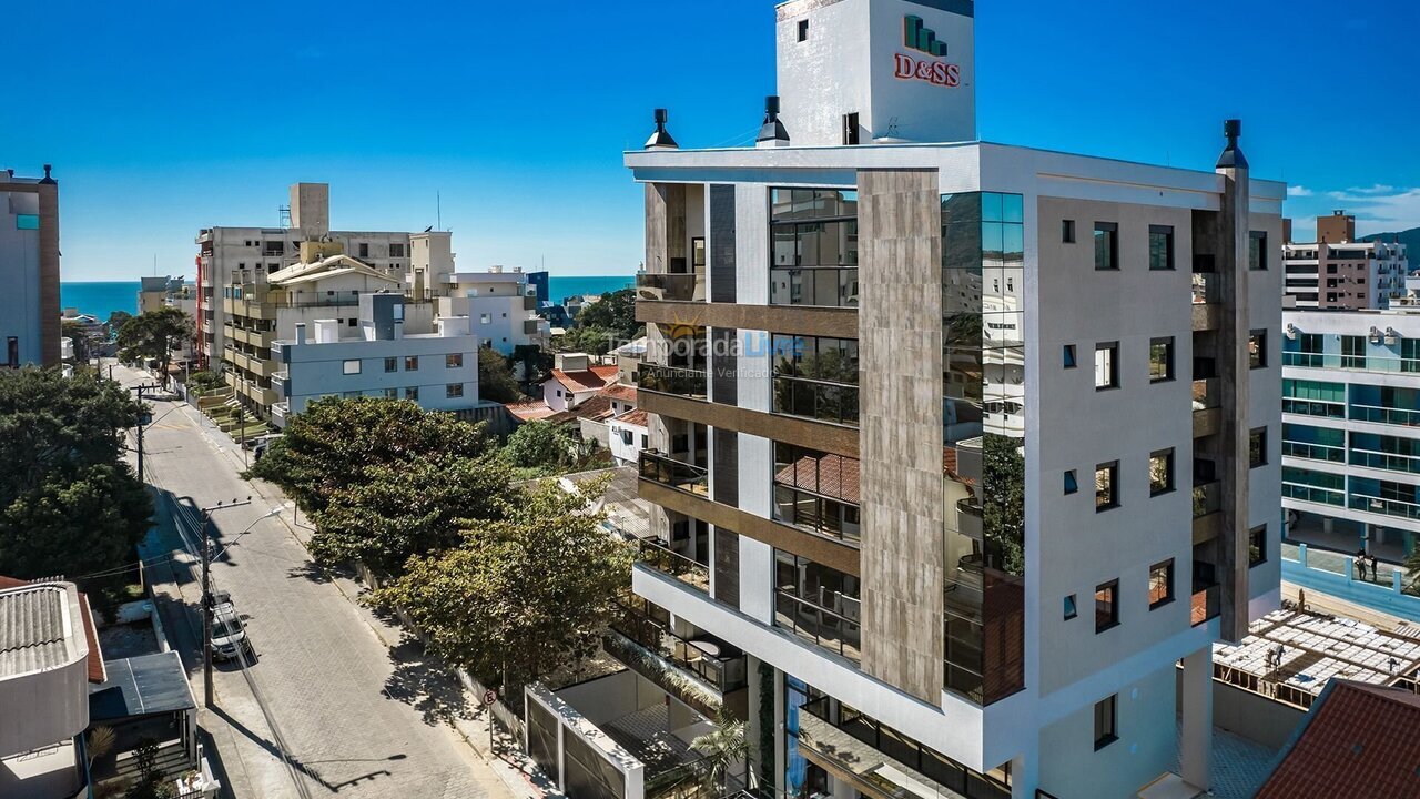 Apartment for vacation rental in Bombinhas (Praia de Bombas)