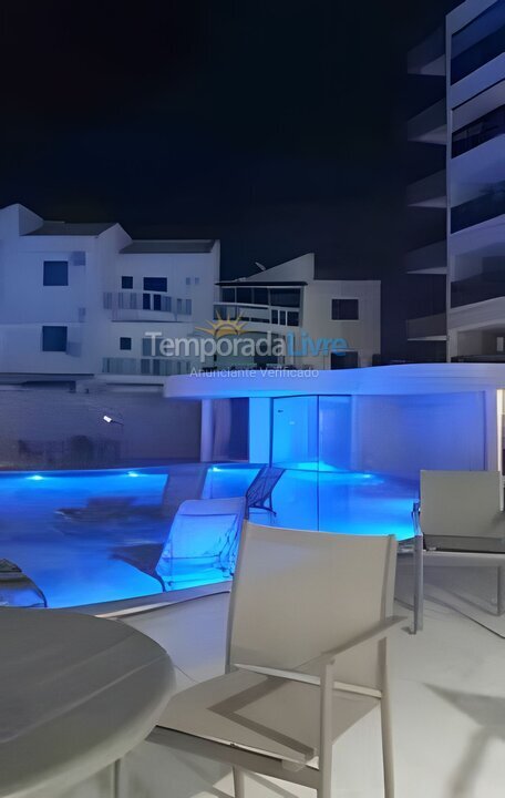 Apartamento para aluguel de temporada em Arraial do Cabo (Praia dos Anjos)