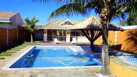 Casa con Piscina Wet Bar Praia de Bombas Hasta 10 Personas