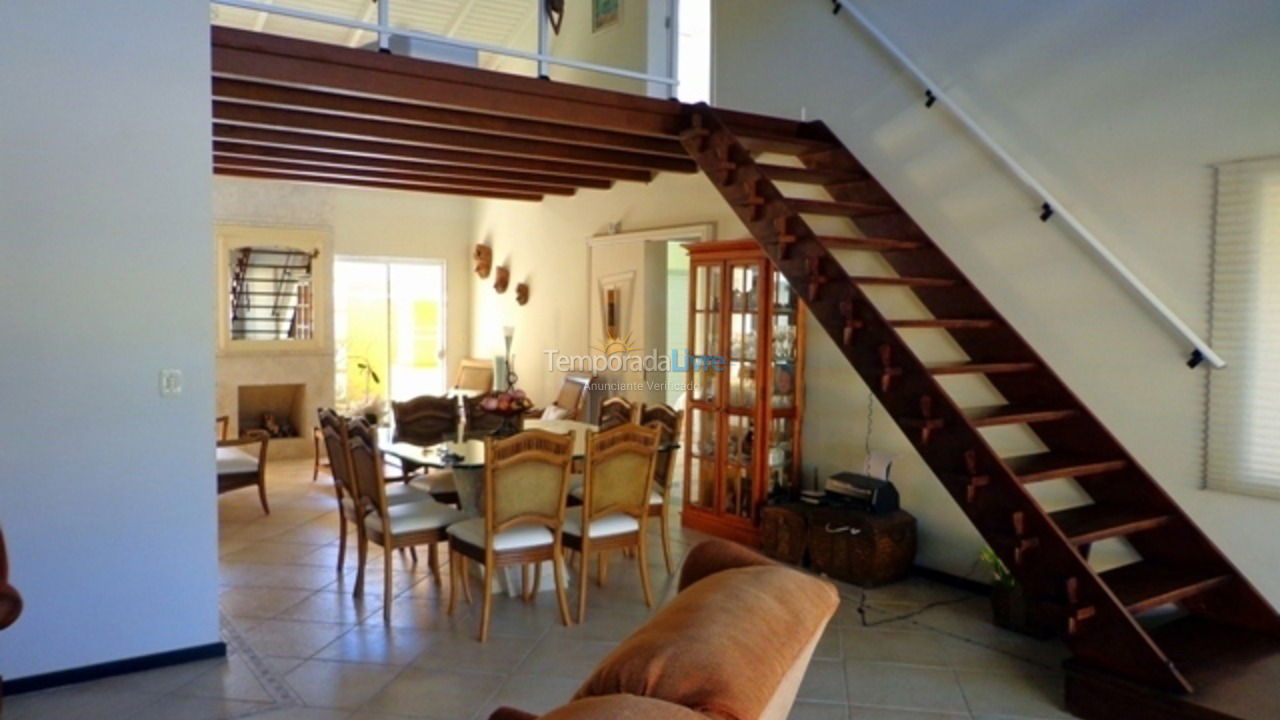 House for vacation rental in Bombinhas (Praia de Bombas)