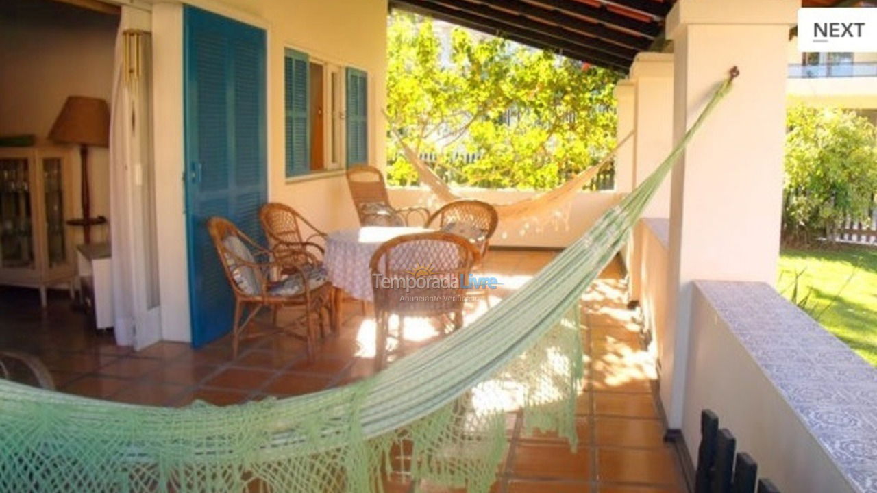 Casa para aluguel de temporada em Bombinhas (Canto de Bombas)