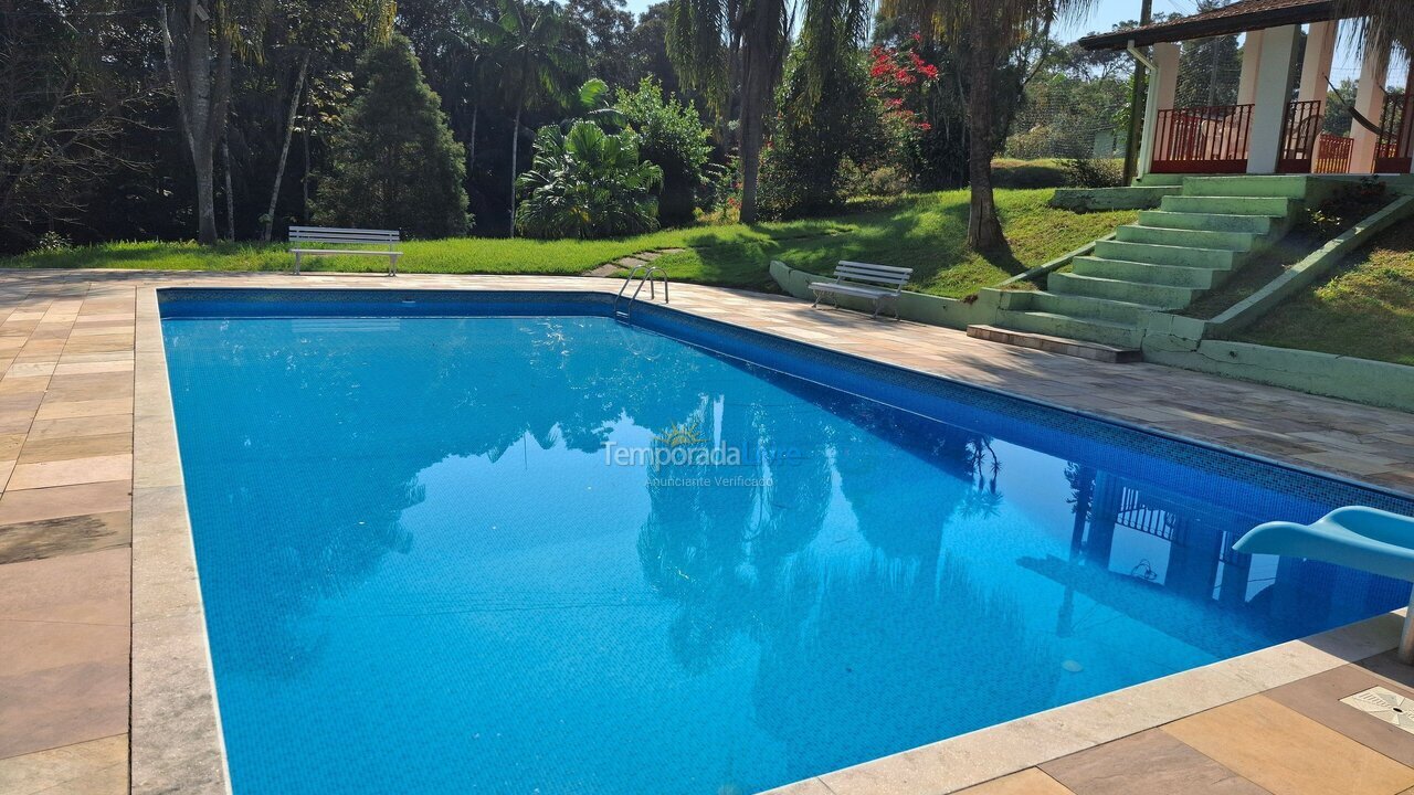 Casa para aluguel de temporada em Juquitiba (Barra Mansa)