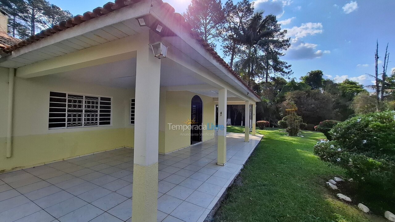 Casa para alquiler de vacaciones em Juquitiba (Senhorinhas)