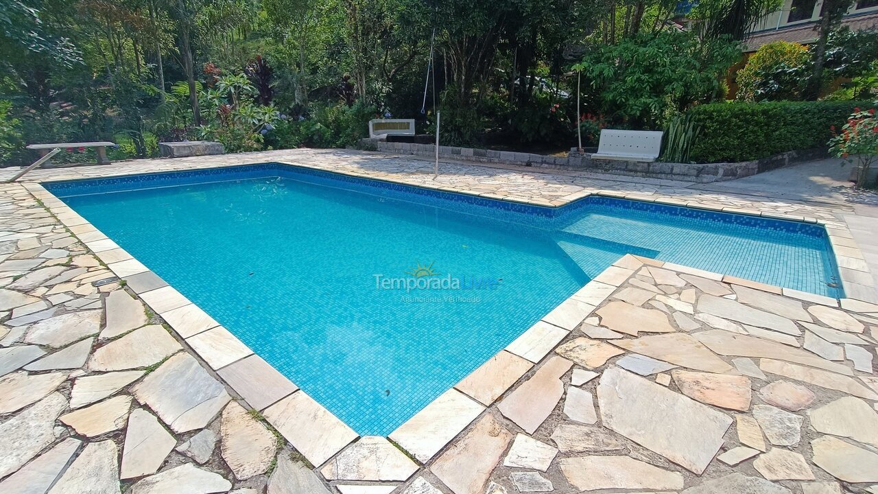 House for vacation rental in Juquitiba (Jardim das Palmeiras)