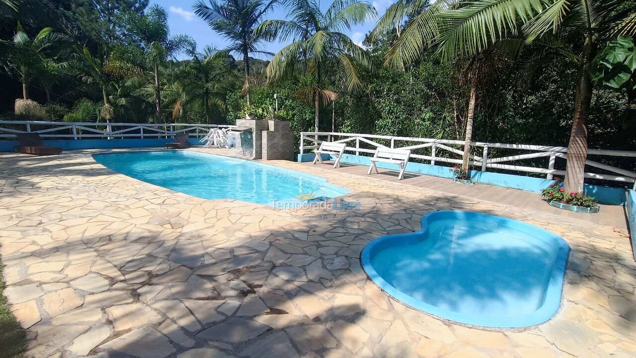 House for vacation rental in Juquitiba (Justos)