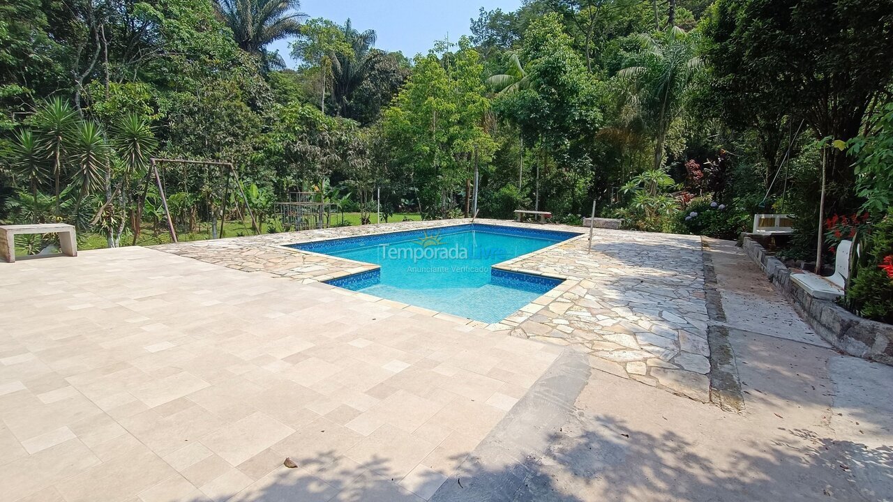 House for vacation rental in Juquitiba (Jardim das Palmeiras)