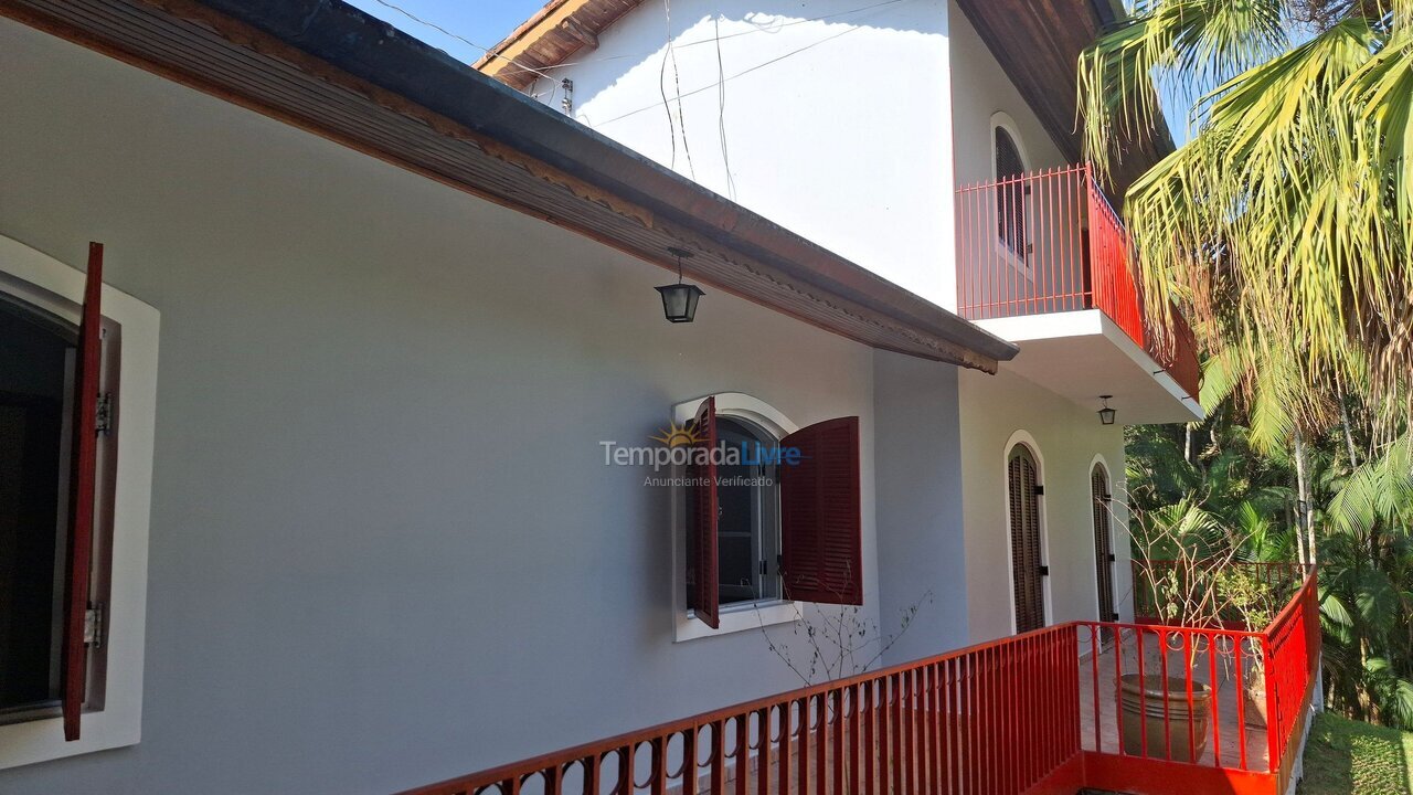 House for vacation rental in Juquitiba (Barra Mansa)