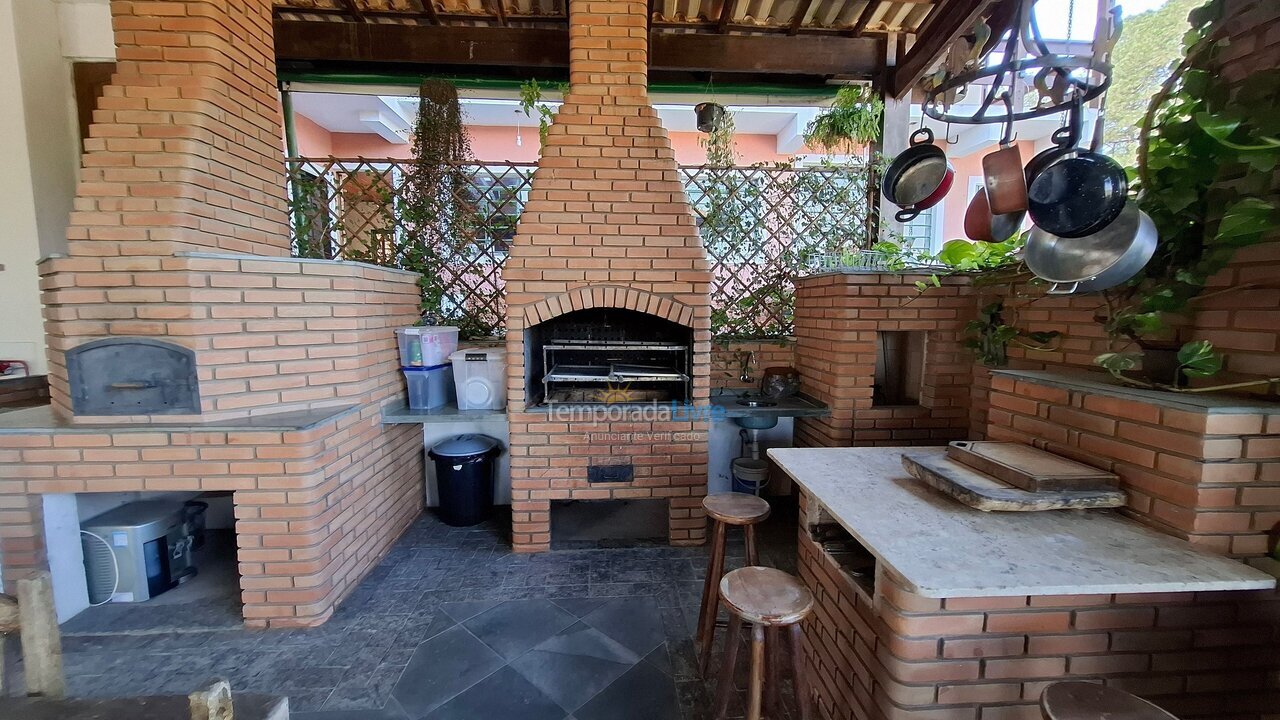 Casa para aluguel de temporada em São Roque (Mailasqui)