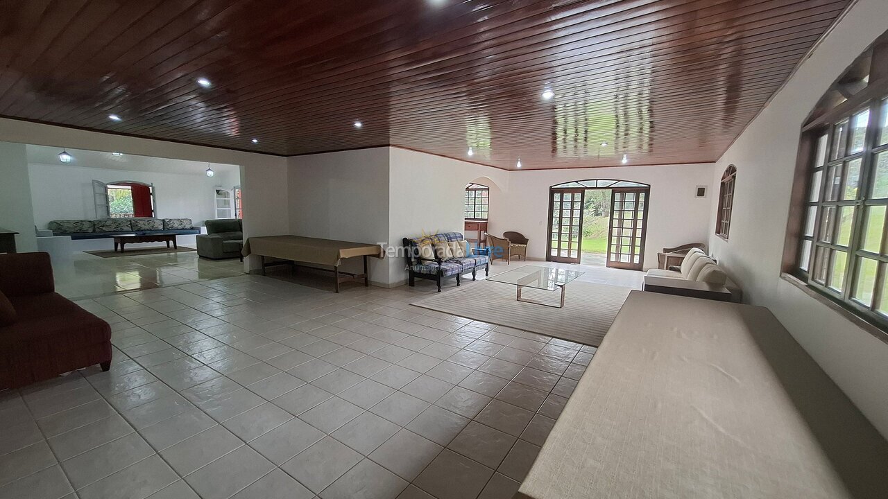 Casa para alquiler de vacaciones em Juquitiba (Barra Mansa)