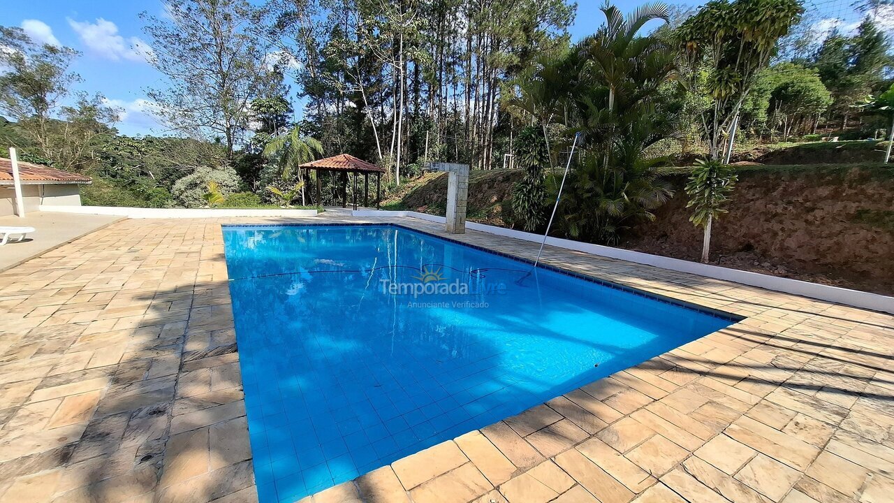 Casa para alquiler de vacaciones em Juquitiba (Senhorinhas)