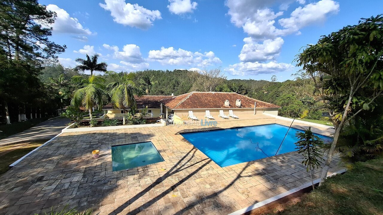 Casa para alquiler de vacaciones em Juquitiba (Senhorinhas)