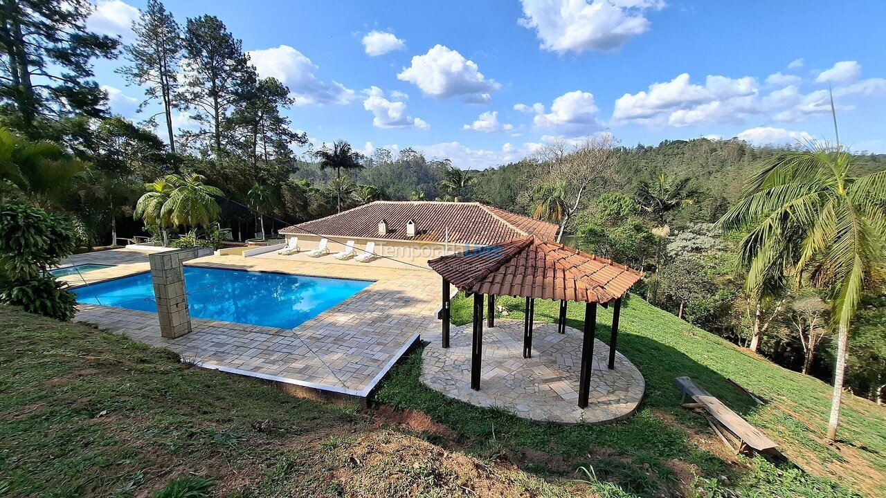 Casa para alquiler de vacaciones em Juquitiba (Senhorinhas)