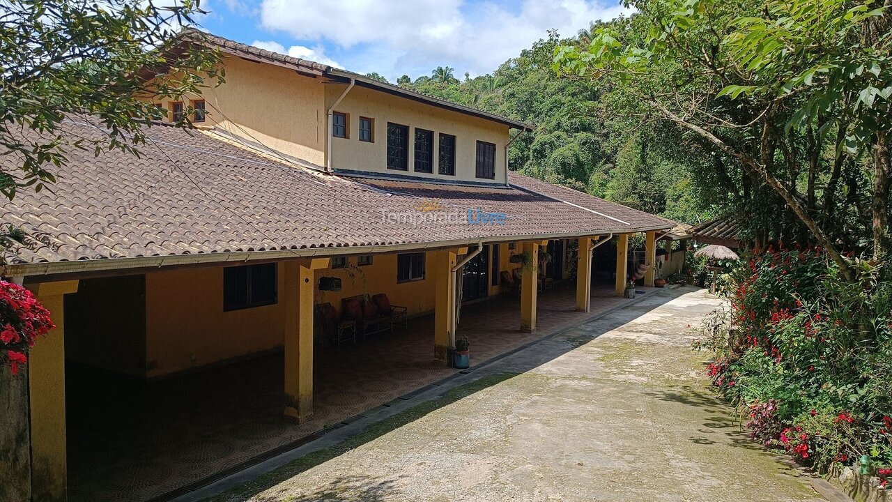 Casa para aluguel de temporada em Juquitiba (Jardim das Palmeiras)