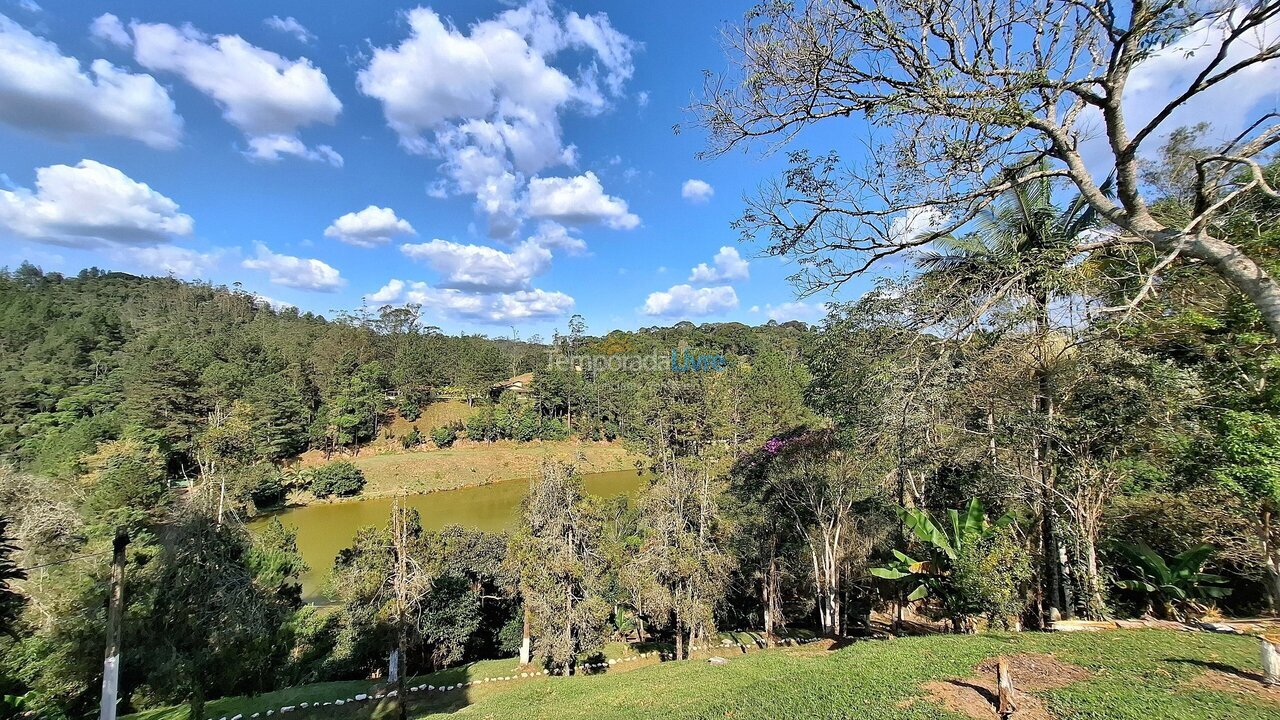 Casa para alquiler de vacaciones em Juquitiba (Senhorinhas)