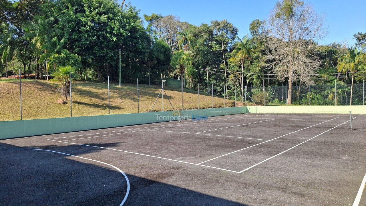 Casa para alquiler de vacaciones em Juquitiba (Barra Mansa)