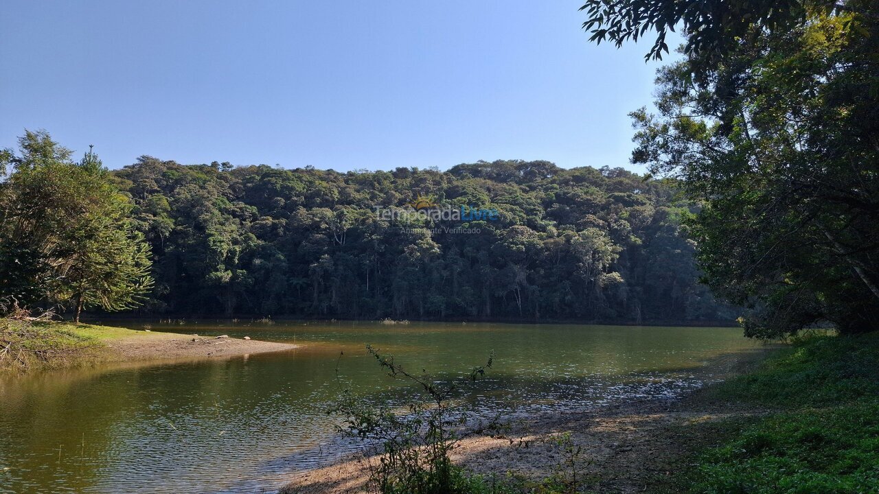 Casa para alquiler de vacaciones em Juquitiba (Barra Mansa)