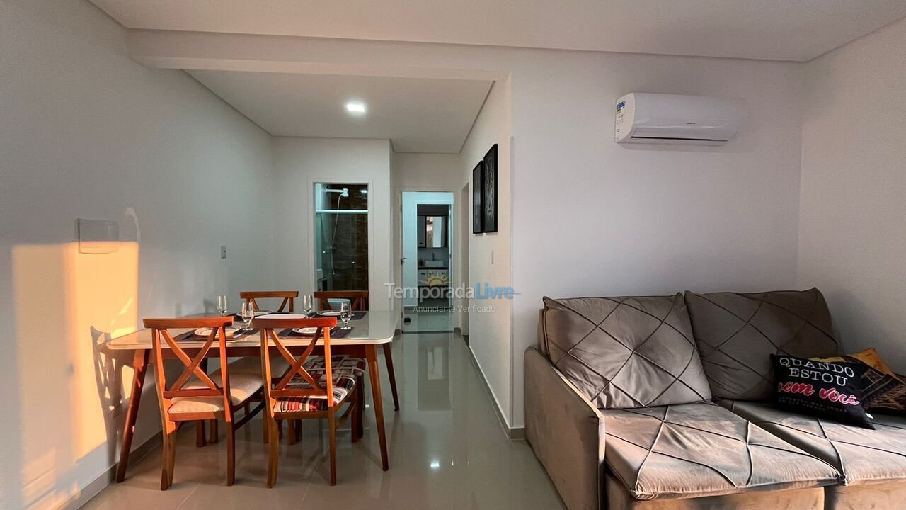 Apartamento para aluguel de temporada em Florianopolis (Praia dos Ingleses)