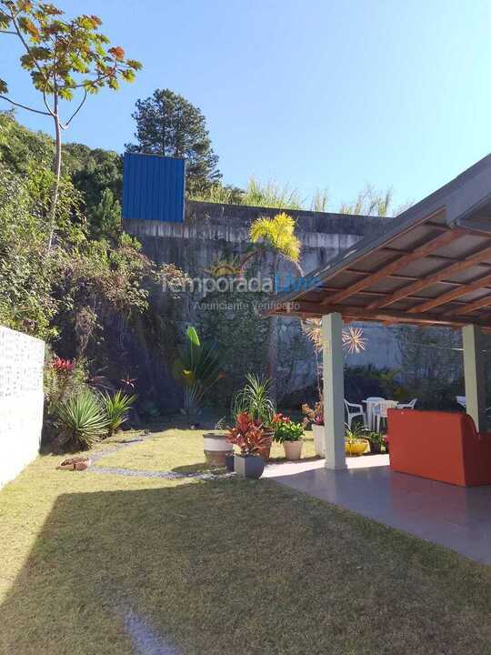 Casa para aluguel de temporada em Bombinhas (Morrinhos)