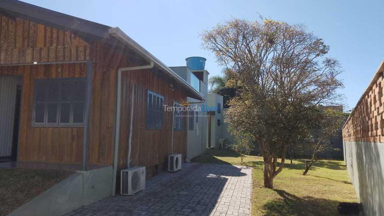 Casa para alquiler de vacaciones em Bombinhas (Morrinhos)