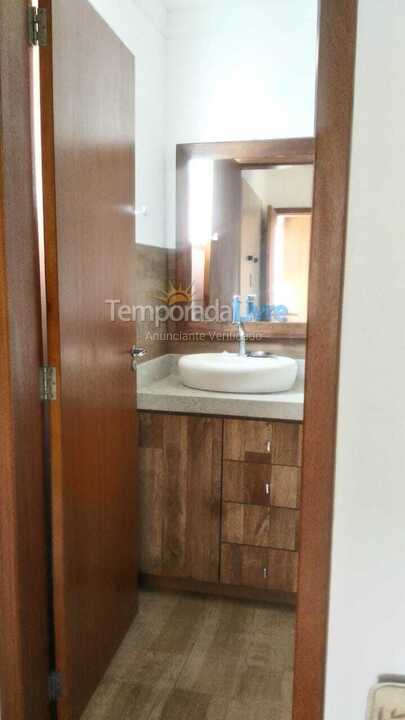 Apartment for vacation rental in Bombinhas (Mariscal)