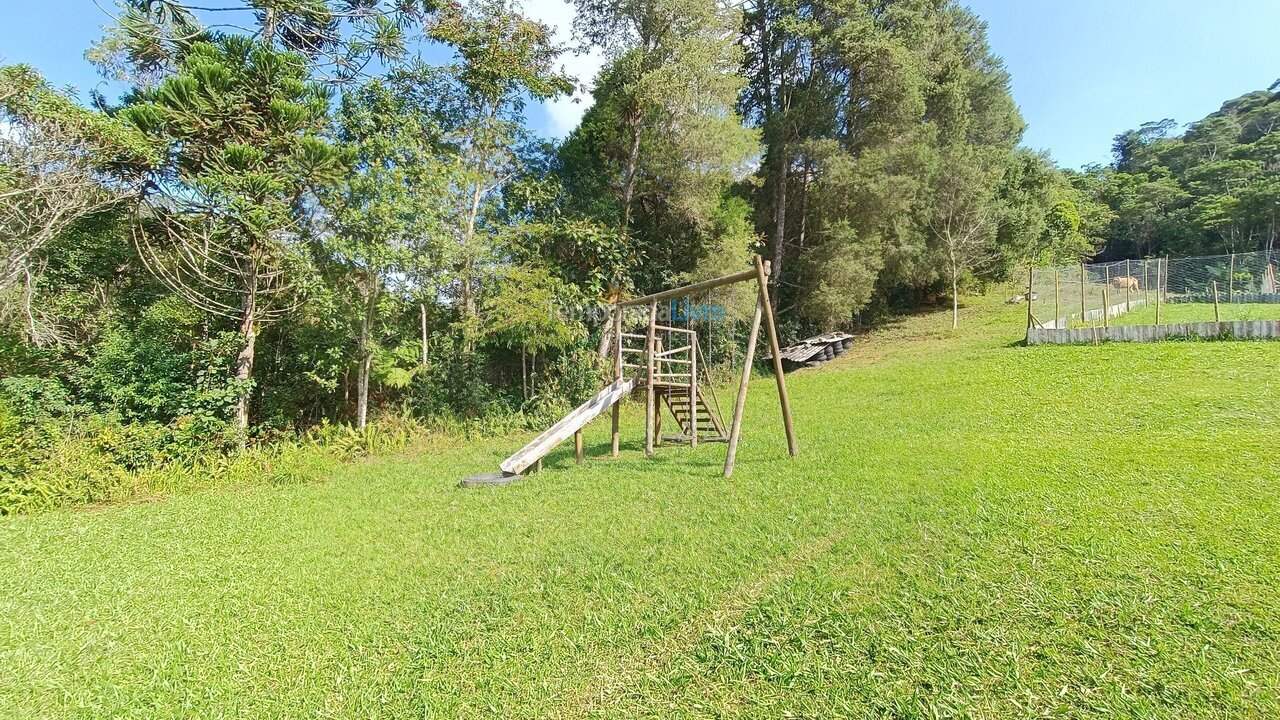 Casa para aluguel de temporada em Juquitiba (Padeiros)