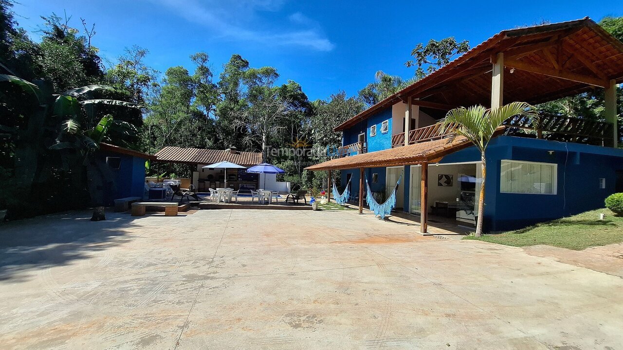 Casa para alquiler de vacaciones em Embu Guaçu (Santa Lucia)