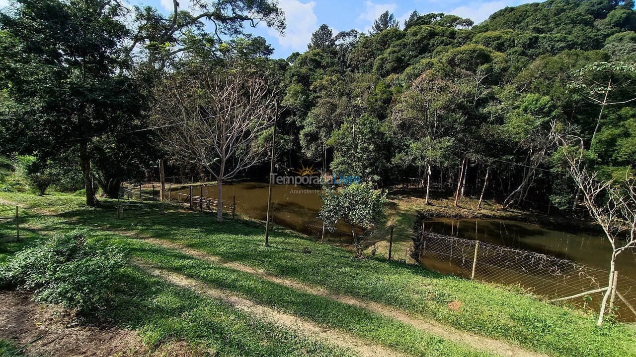 Casa para alquiler de vacaciones em Juquitiba (Padeiros)