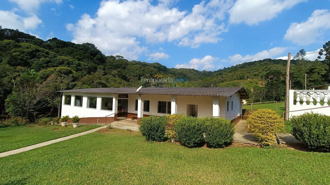 Casa para aluguel de temporada em Juquitiba (Padeiros)