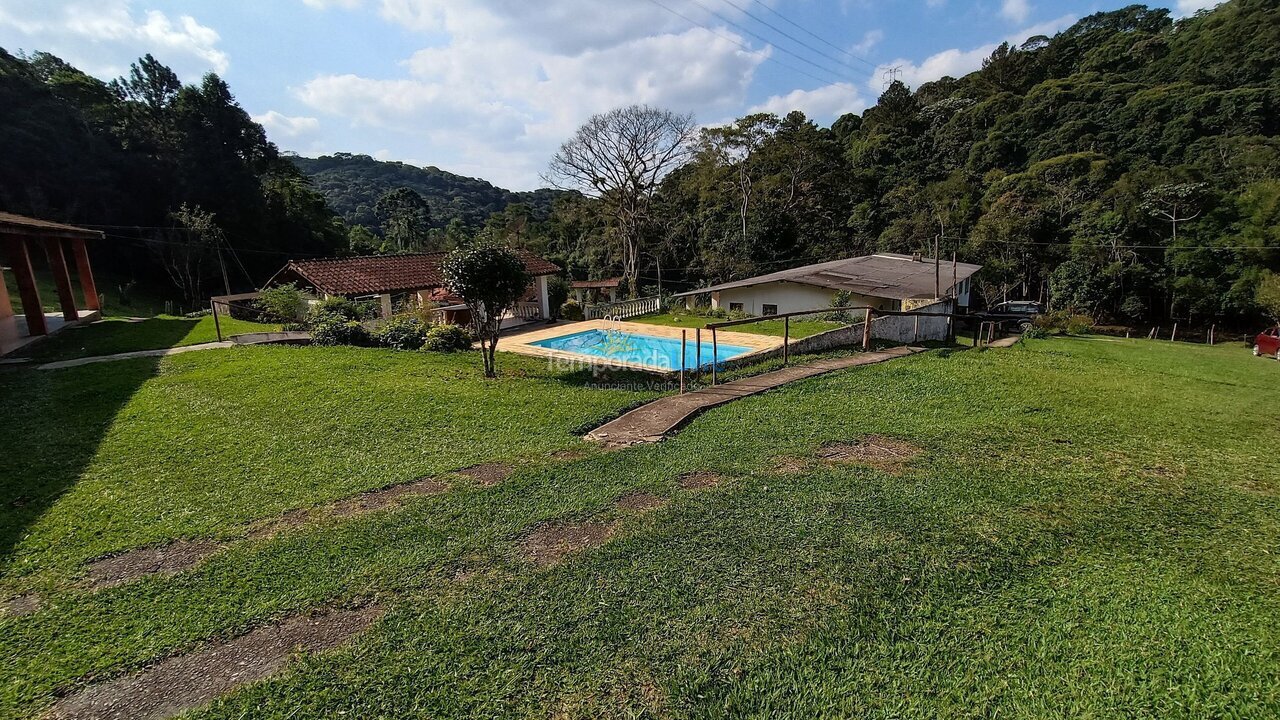 Casa para alquiler de vacaciones em Juquitiba (Padeiros)