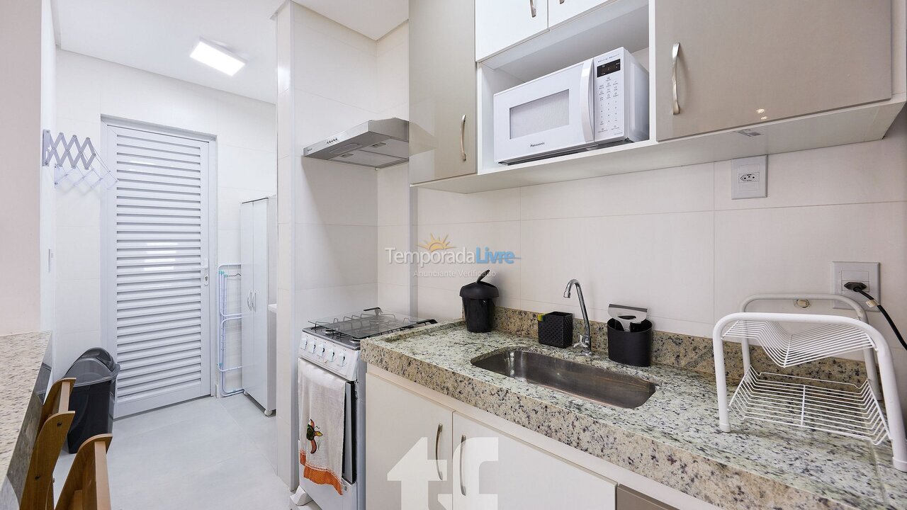 Apartamento para aluguel de temporada em Ubatuba (Praia Grande)