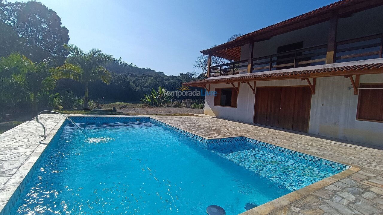 House for vacation rental in Juquitiba (Ritas)