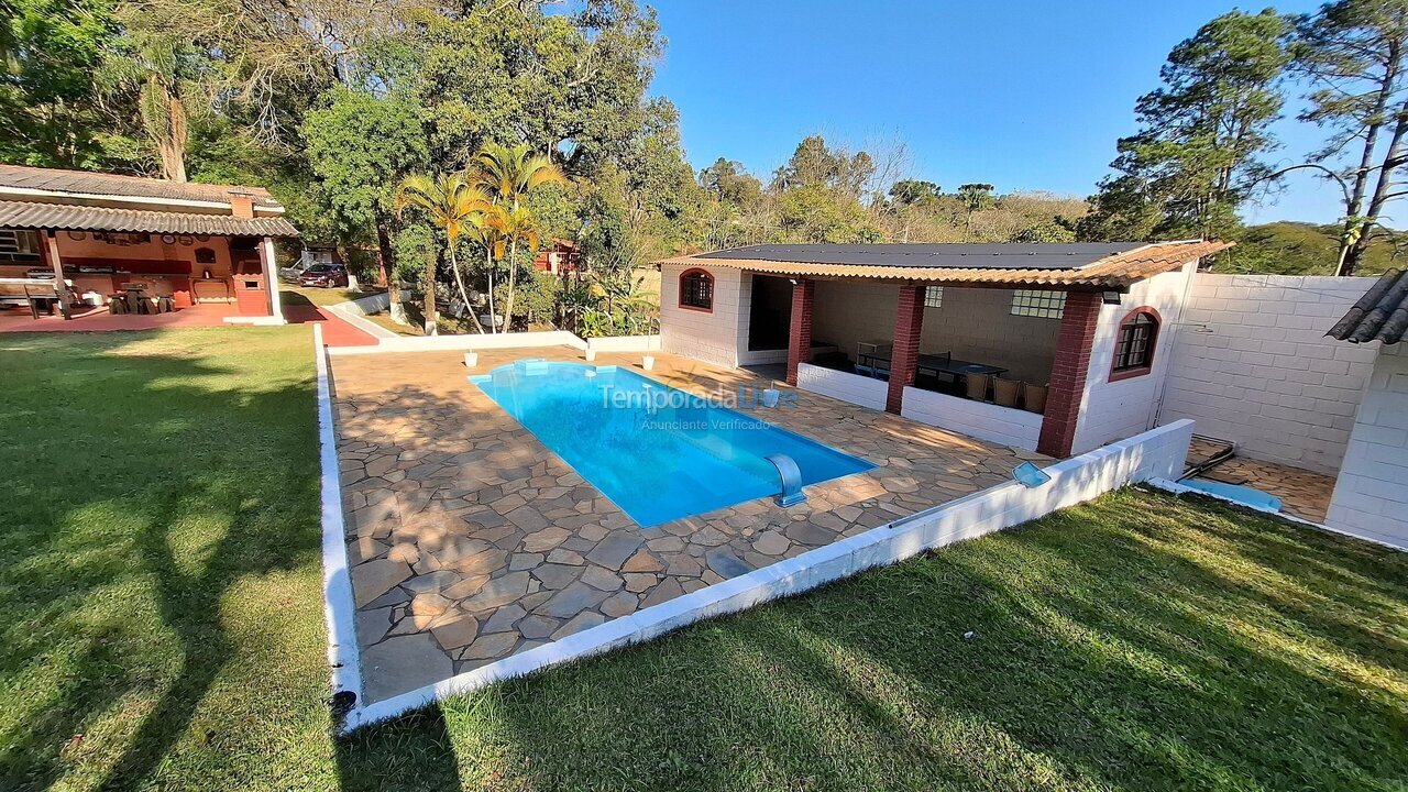 Casa para aluguel de temporada em Mairinque (Sebandilha)