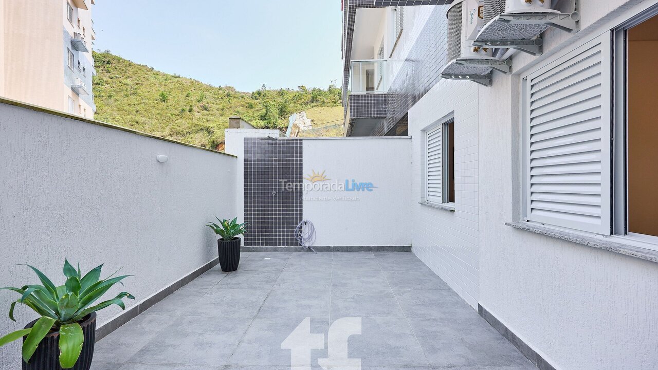 Apartamento para aluguel de temporada em Ubatuba (Praia Grande)