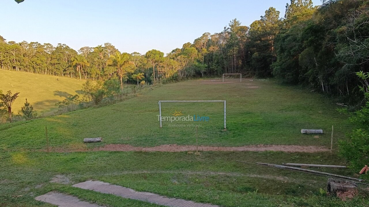 Granja para alquiler de vacaciones em Juquitiba (Juquiá)