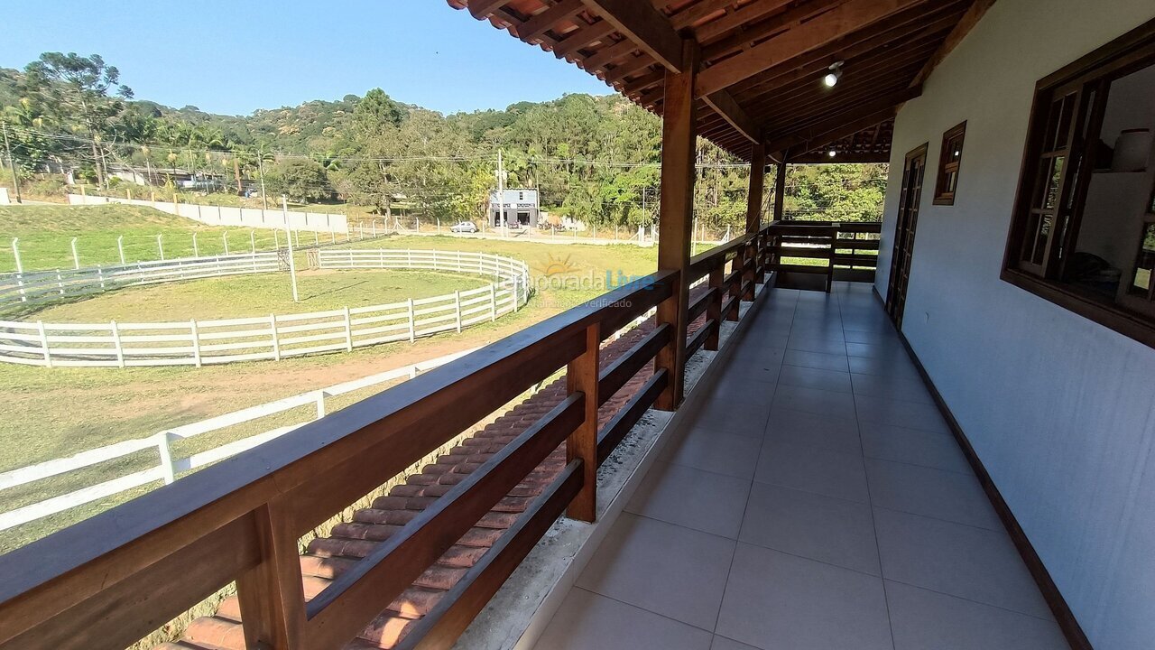 Casa para aluguel de temporada em Juquitiba (Ritas)