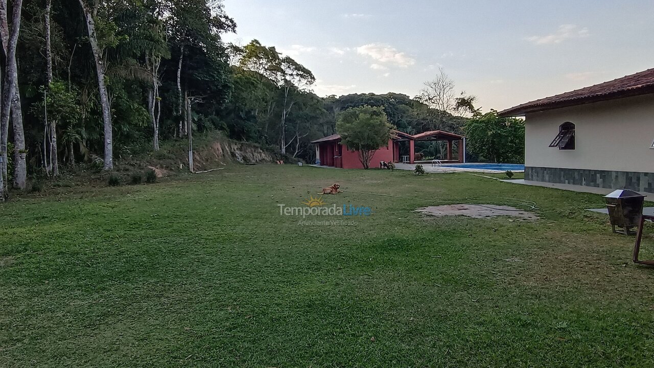 Chácara / sítio para aluguel de temporada em Juquitiba (Juquiá)