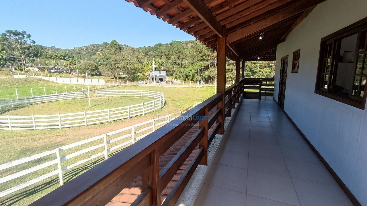 Casa para aluguel de temporada em Juquitiba (Ritas)