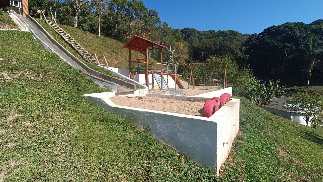 Granja para alquiler de vacaciones em Juquitiba (Juquiá)