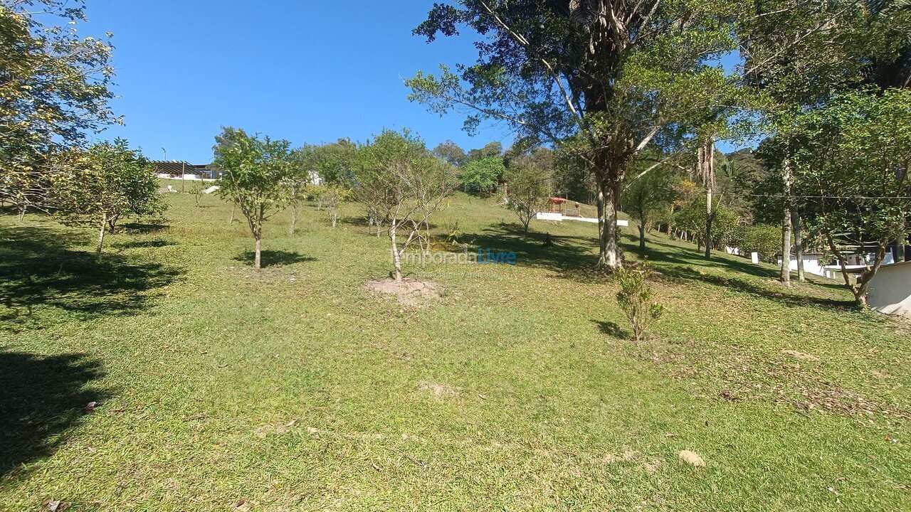 Granja para alquiler de vacaciones em Juquitiba (Juquiá)