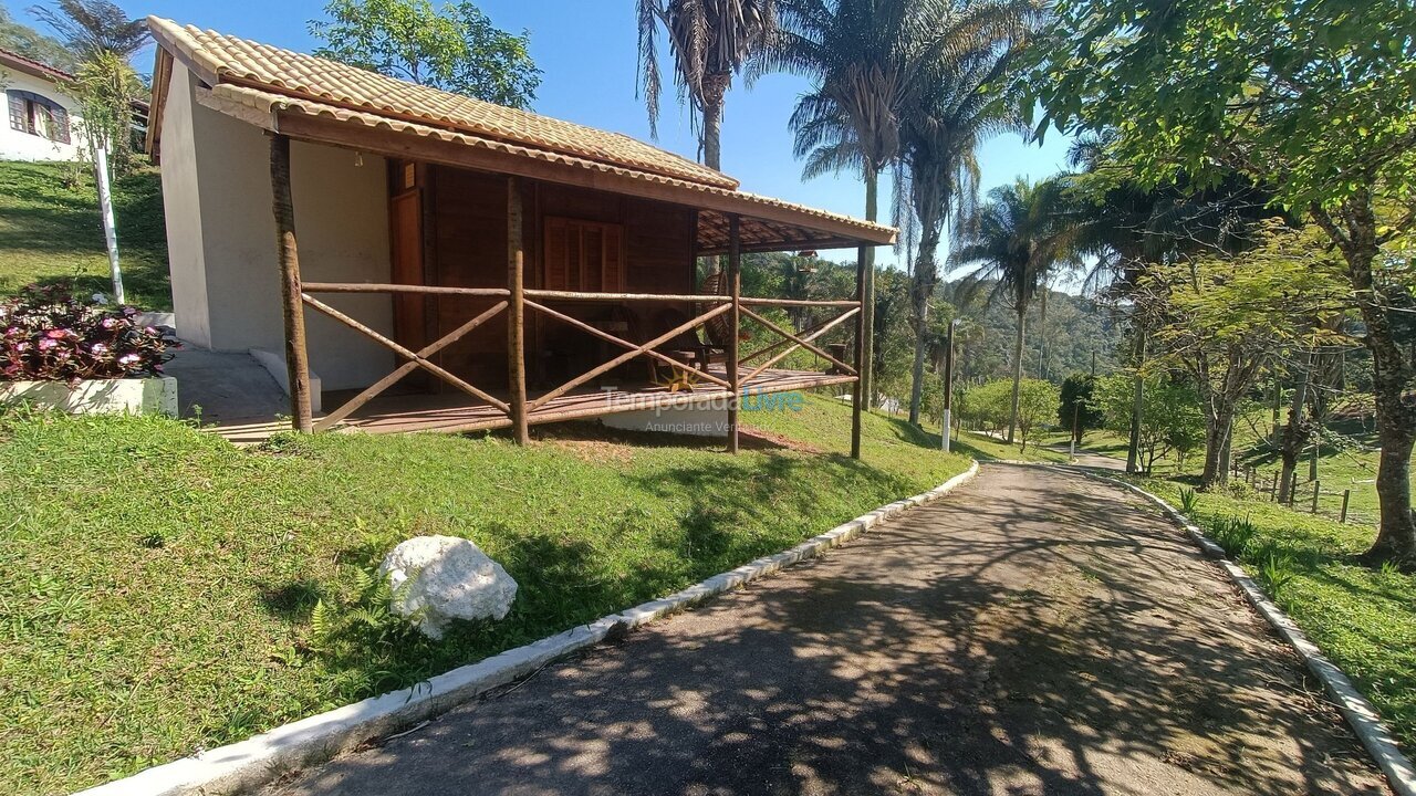 Granja para alquiler de vacaciones em Juquitiba (Juquiá)