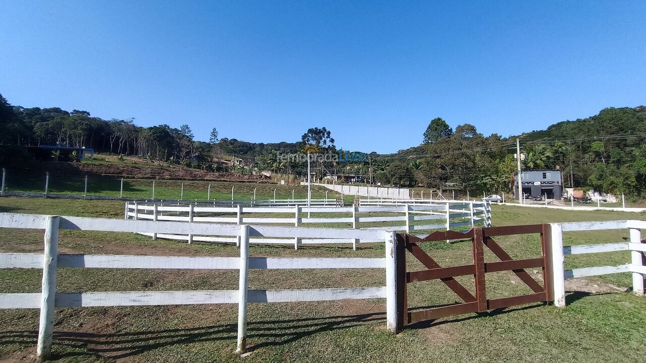 Casa para alquiler de vacaciones em Juquitiba (Ritas)