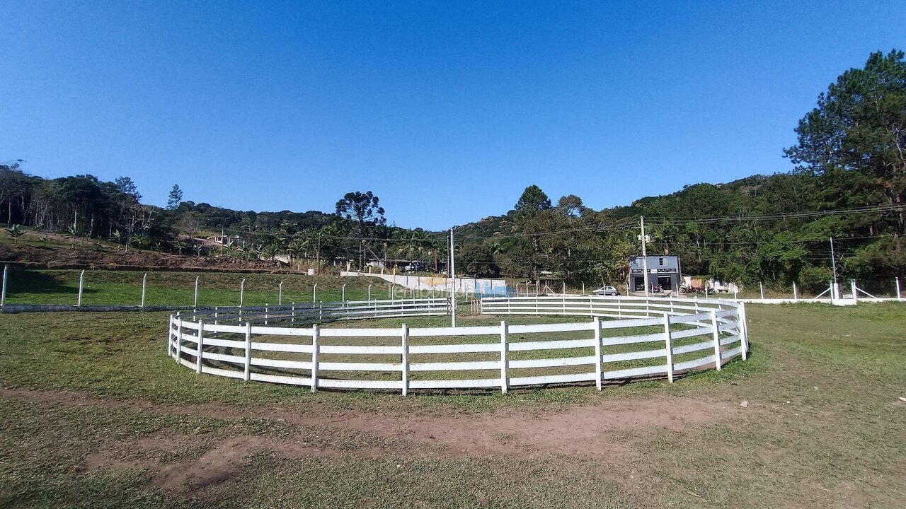 Casa para alquiler de vacaciones em Juquitiba (Ritas)