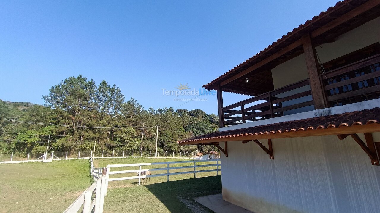 Casa para alquiler de vacaciones em Juquitiba (Ritas)