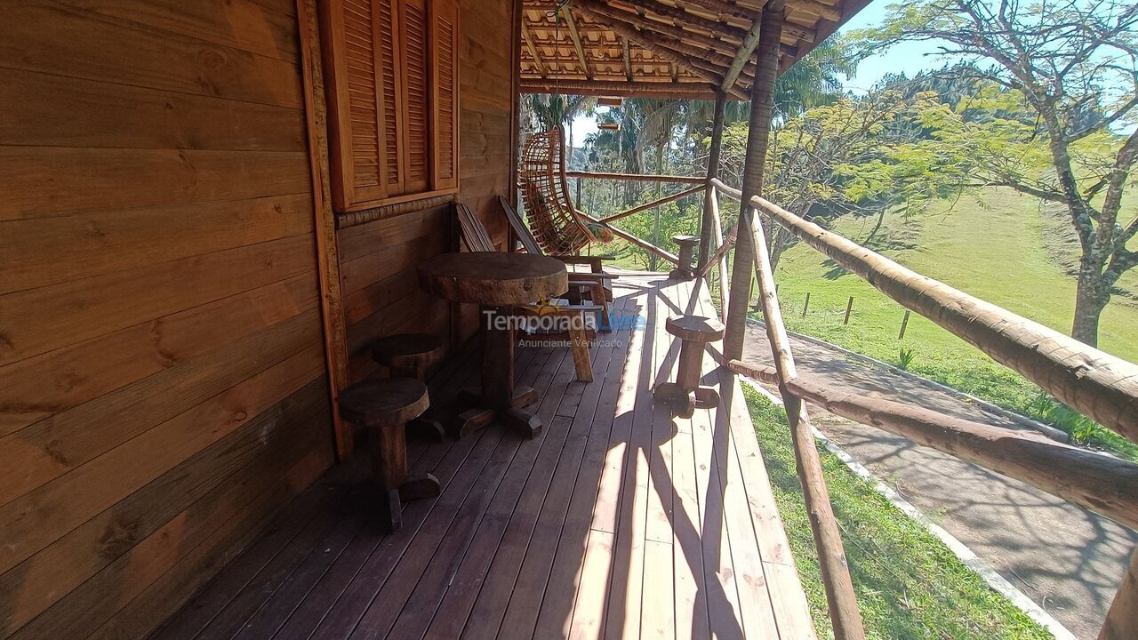 Granja para alquiler de vacaciones em Juquitiba (Juquiá)