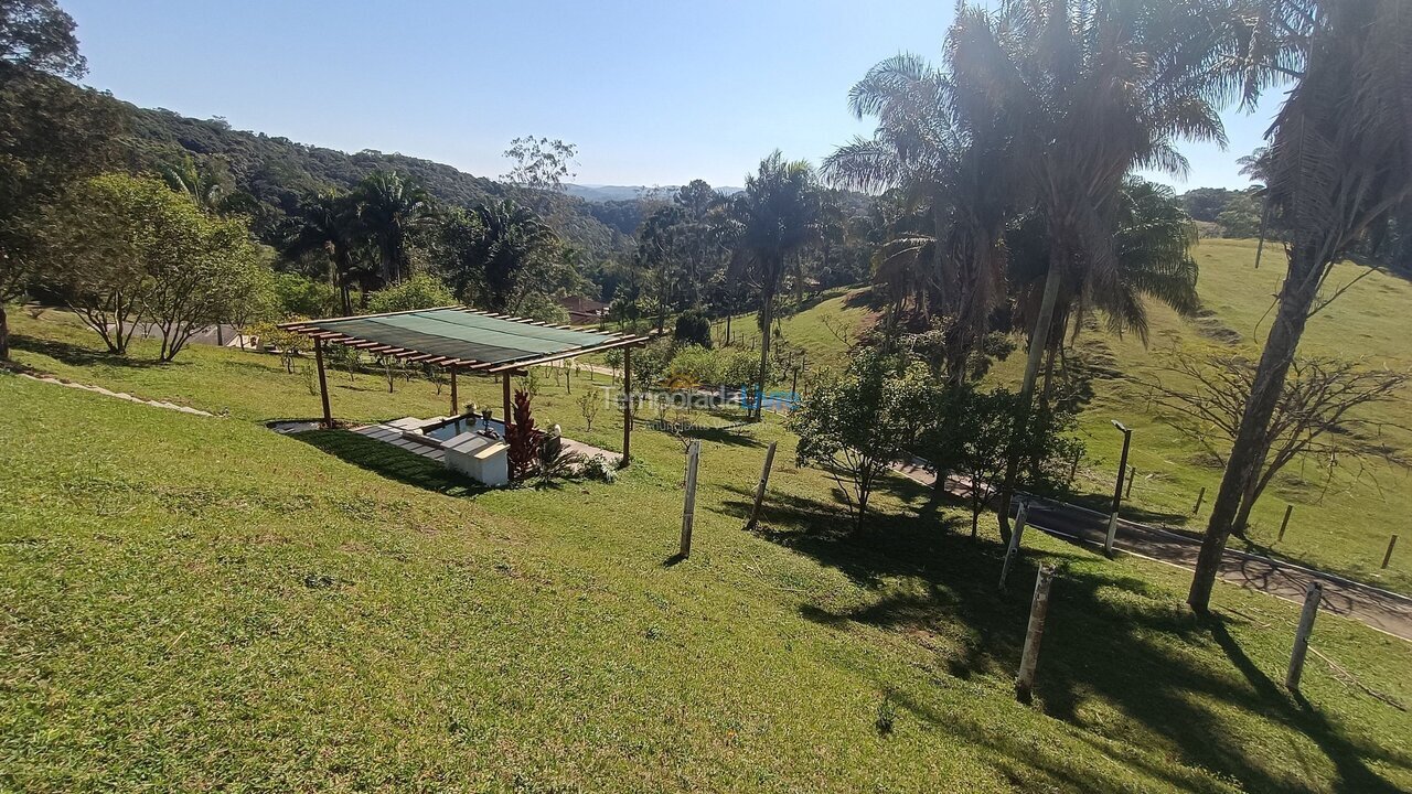 Granja para alquiler de vacaciones em Juquitiba (Juquiá)