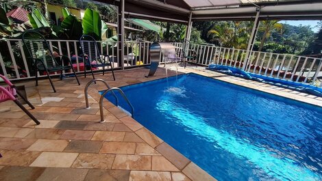 Chácara com Piscina, Jogos e Gourmet em SP LT0053