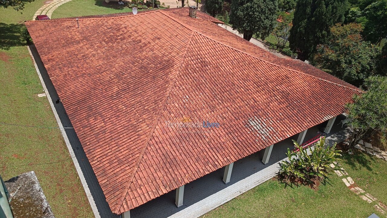 Casa para aluguel de temporada em Araçoiaba da Serra (Jundiaquara)