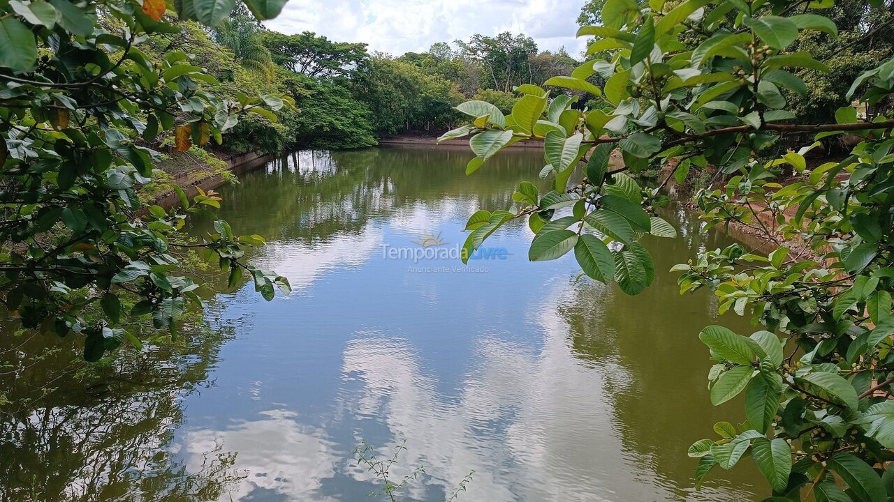 Casa para aluguel de temporada em Araçoiaba da Serra (Jundiaquara)